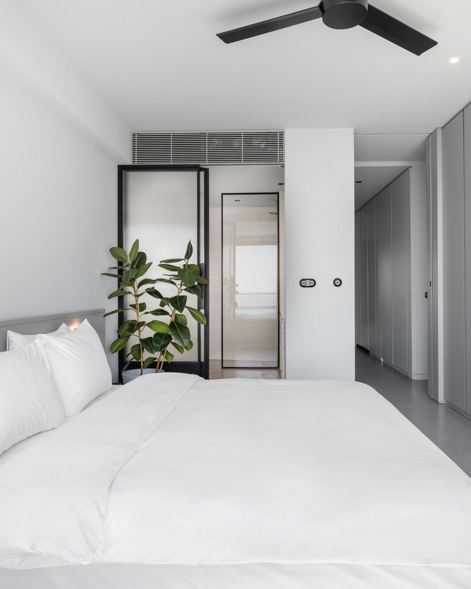 Nero Luxury Suites By Zennova Thessaloniki Exterior photo